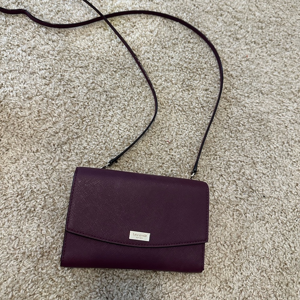 Kate Spade Maroon crossbody wallet